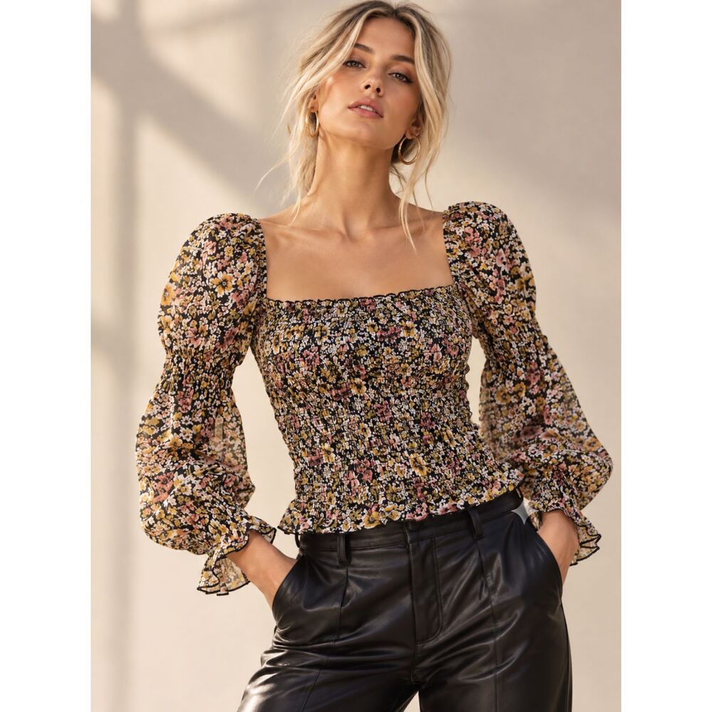 I.N. San Francisco Smocked Black Floral Puff Sleeve Top Size Medium